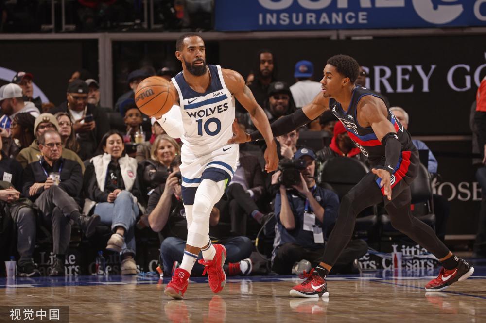 显得尤为关 显得尤为关