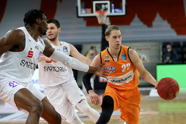 球队士气 球队士气