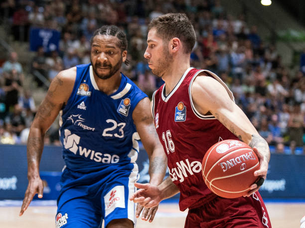 民健身的范 民健身的范