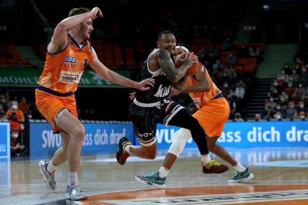 于童年时期 于童年时期